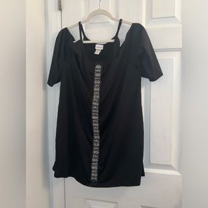 Size small black white beaded middle stripe cold shoulder cut out shirt dress